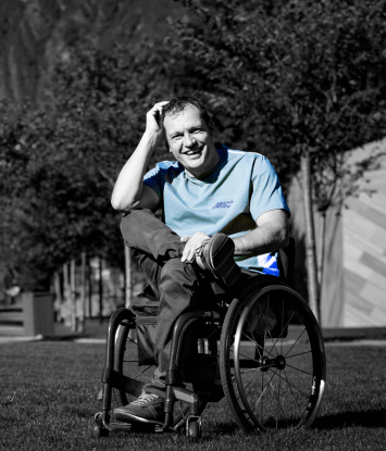 Albert Llovera Lifestyle pose