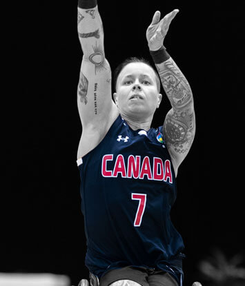 Cindy Ouellet in action