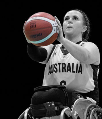 Hannah Dodd in action