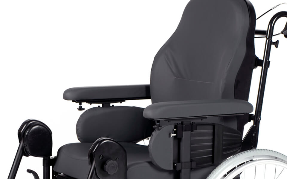 Infinitely adjustable seat depth