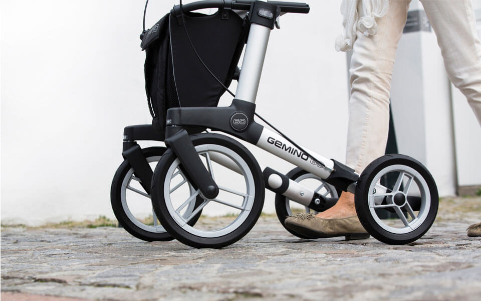 Ultimate comfort rollator design