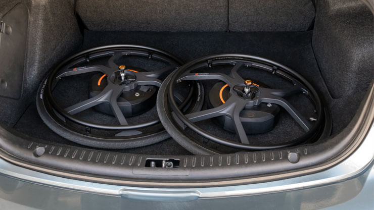 Easy to remove, quick-release wheels